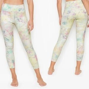 Victoria’s Secret Rainbow Leaves High Rise Essential Pockets Leggings Size 8 MED